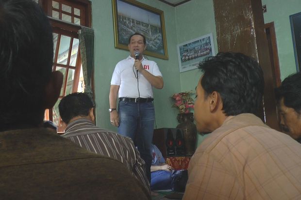 Barisan Emak-emak Pendulang Suara Caleg Perindo Syafril Nasution