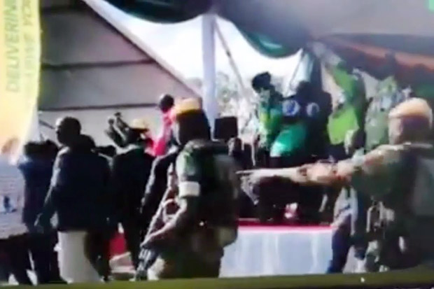10 Serangan Terhadap Pemimpin Dunia yang Tertangkap Kamera