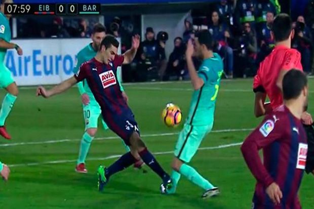 Cedera Busquets Berdampak Buruk pada Permainan Barcelona