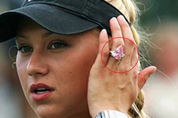 8 Cincin Tunangan Termahal Dunia, Termurah Milik Istri Donald Trump