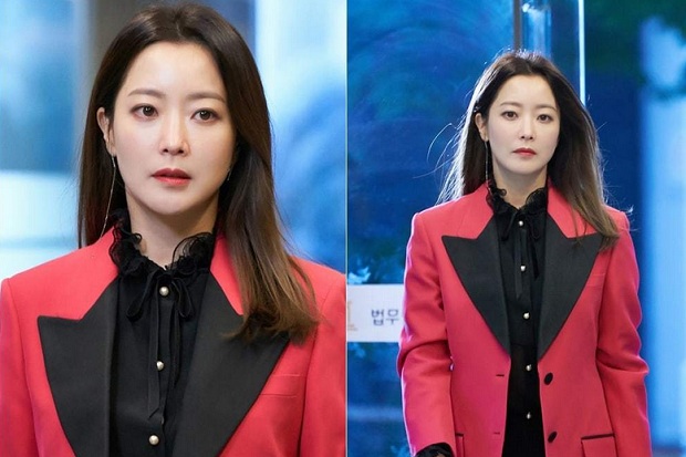 Tampil Beda dengan Baju Kerja ala Drama Korea Versi The F Thing