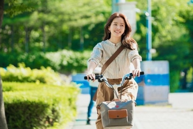 Kenangan Romantis Ji Sung dan Han Ji Min di Drama Familiar Wife
