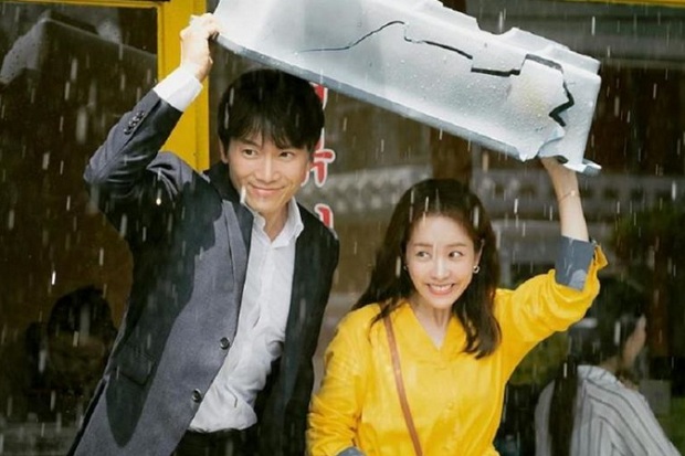 Kenangan Romantis Ji Sung dan Han Ji Min di Drama Familiar Wife