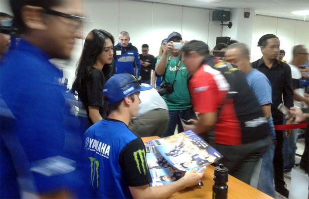 Dua Crosser Dunia Puaskan Penggemar MXGP di Semarang