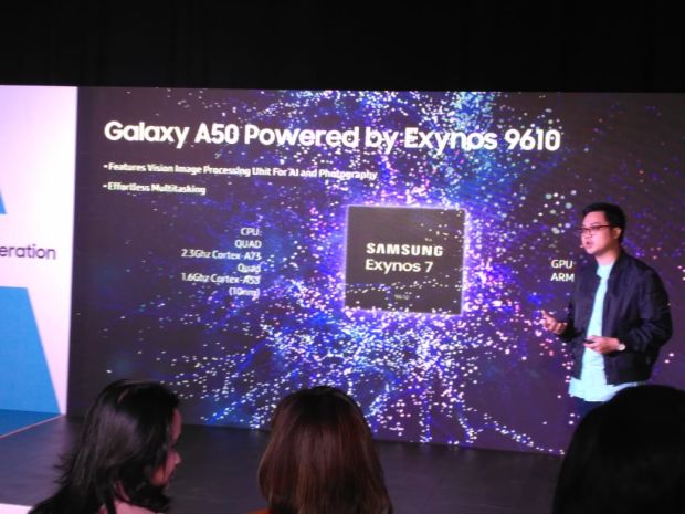 Datangi Indonesia, Keluarga Samsung Galaxy A Siap 'Gebuk' Redmi Note 7