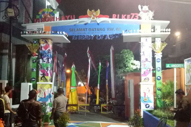 Gapura Cantik RW 08 Srengseng Semarakkan HUT RI dan Asian Games 2018