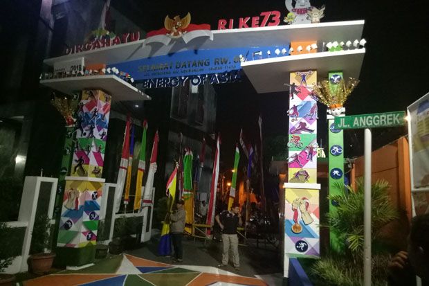 Gapura Cantik RW 08 Srengseng Semarakkan HUT RI dan Asian Games 2018