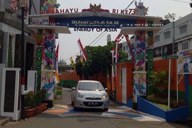 Gapura Cantik RW 08 Srengseng Semarakkan HUT RI dan Asian Games 2018