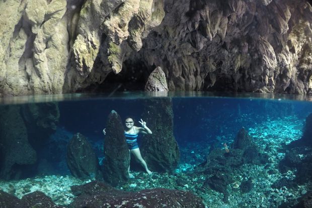 Tersihir Kecantikan Goa Hawang Yang Tersembunyi di Maluku