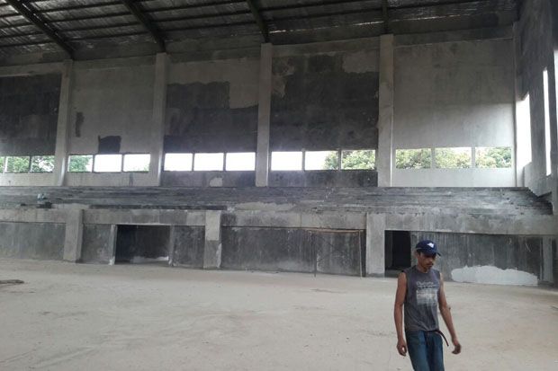 Parah! Pembangunan GOR Jonggol Dibiarkan Terbengkalai