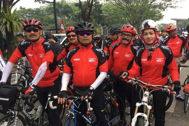 Seru! Klub Apache Ajak Mantan Menteri, Kepala Daerah, dan Pebisnis Gowes di BSD City