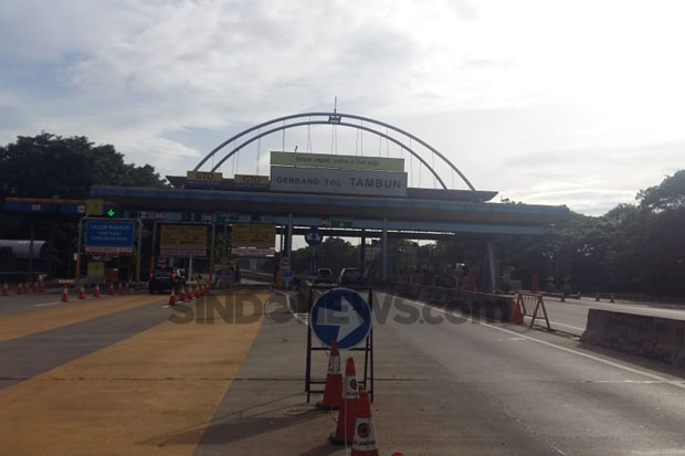 Polisi Belum Tilang Pelanggar Ganjil Genap di GT Tambun