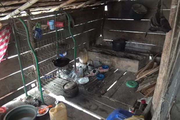 Gubuk tempa tinggal Opa. Foto/MNC Media/Joni Banne Tonapa