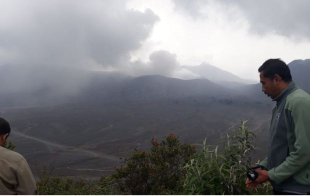 Gunung Bromo Erupsi Warga dan Wisatawan Diminta Tak Panik