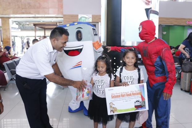 Hari Anak Nasional, KAI Edukasi Ratusan Siswa SD di Stasiun Bogor