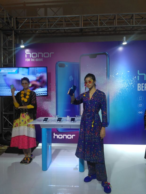 Dijual Secara Online Besok, Honor 9i Dibanderol Mulai Rp2,6 Juta