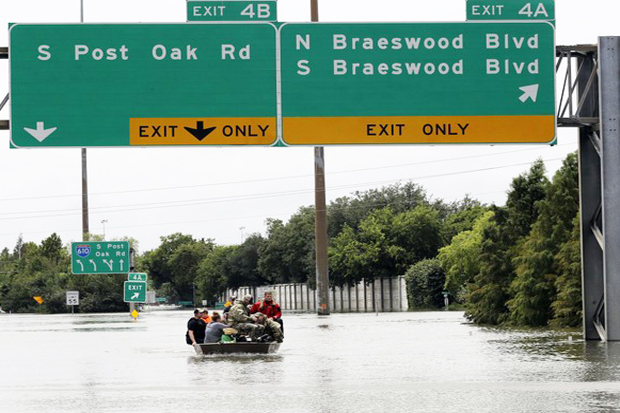Houston Battles 'Unprecedented' Floods