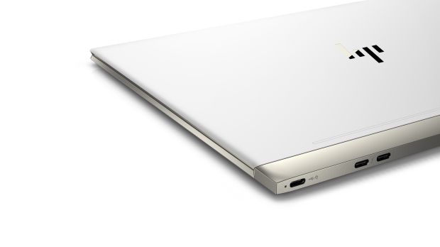 Notebook HP Spectre Sanggup Beroperasi Selama 16,5 Jam