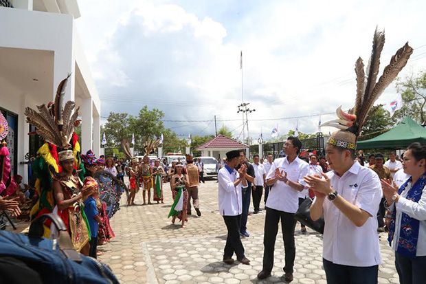 HT Resmikan Kantor Perindo Kalimantan Tengah