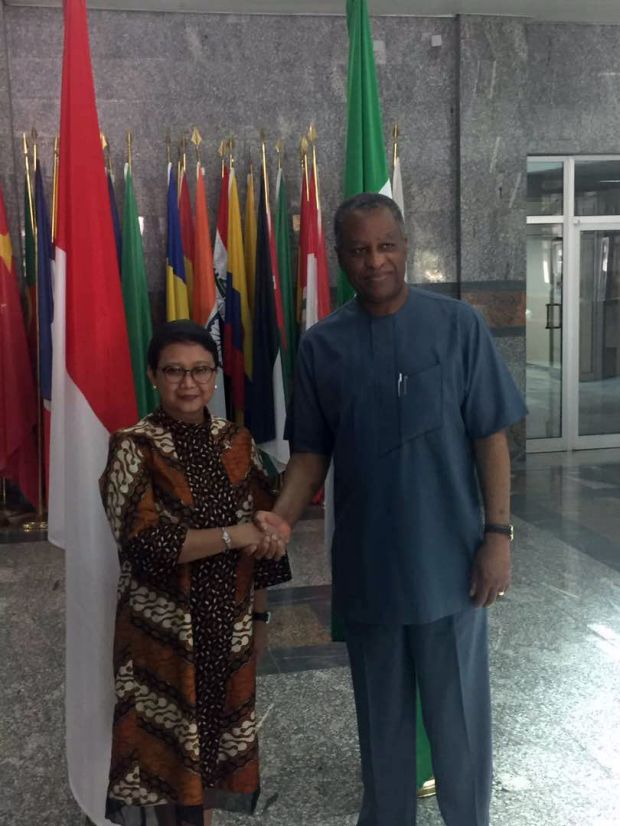 Menlu Retno