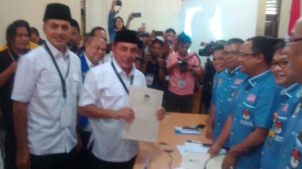 Gubernur Erry Antarkan Edy Rahmayadi-Musa Rajekshah Daftar ke KPU