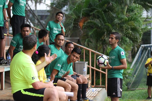 Wasit Premier League Gembleng Korps Baju Hitam Indonesia