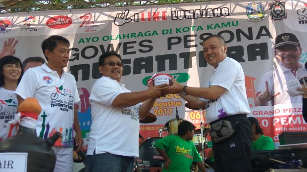 Tak Kenal Usia, Ribuan Peserta Ramaikan GPN 2017 di Lumajang