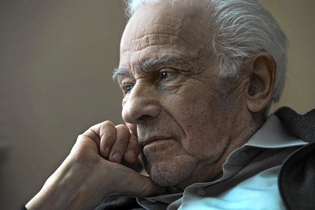 Orang-orang yang Lolos dari Pembantaian Holocaust