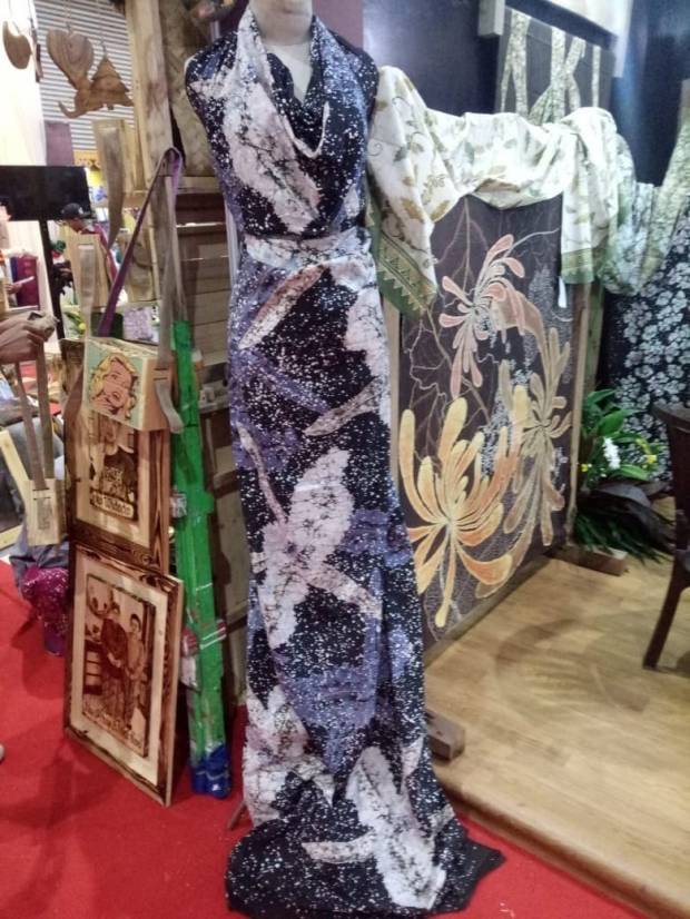 Keindahan Warna Alam Batik Matoa