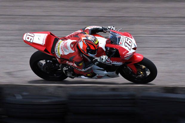 Irfan Ardiansyah (Astra Honda Racing Team) di ARRC Johor 2016 pada kelas Supersports 600cc. (Foto-Motorsport)