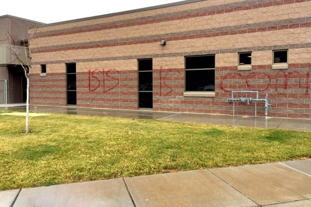 Bendera ISIS Berkibar di Sekolah AS