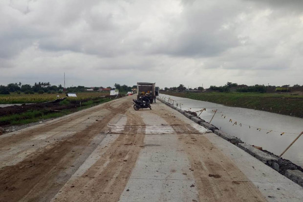 Jalan Perimeter Utara Bandara Diperbaiki, Kendaraan Melintas Dibatasi