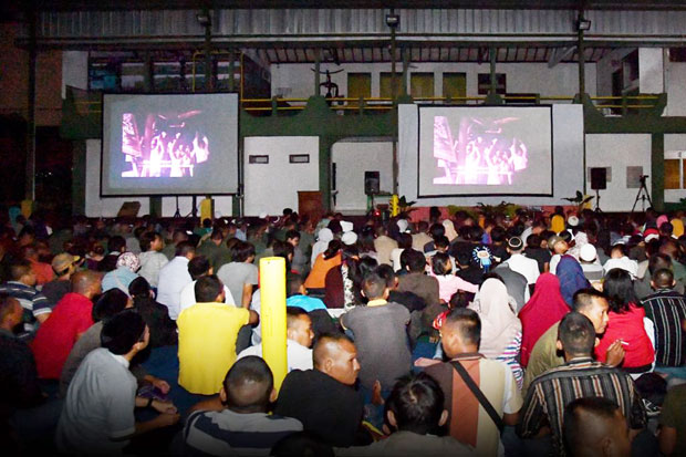 President Jokowi Watching 'Pengkhianatan G30S/PKI' Film at Bogor