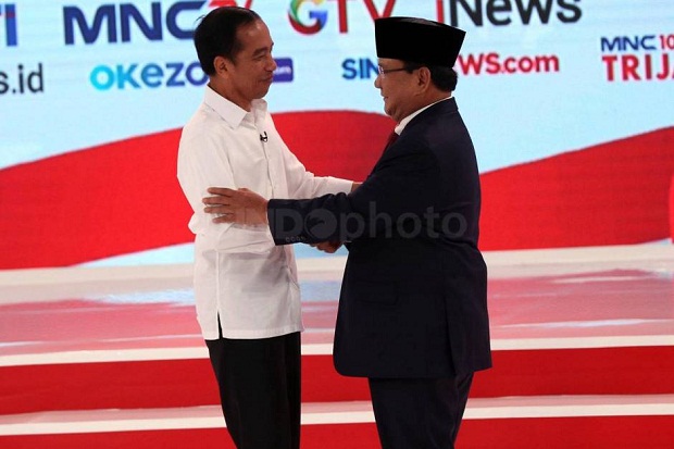 Melihat 7 Momen Pertemuan Dua Rival Jokowi-Prabowo