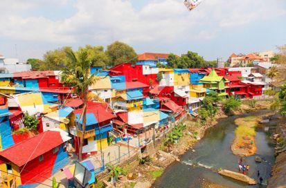 Kampung Warna-Warni di Indonesia, Mungkin Salah Satunya Ada di Kotamu