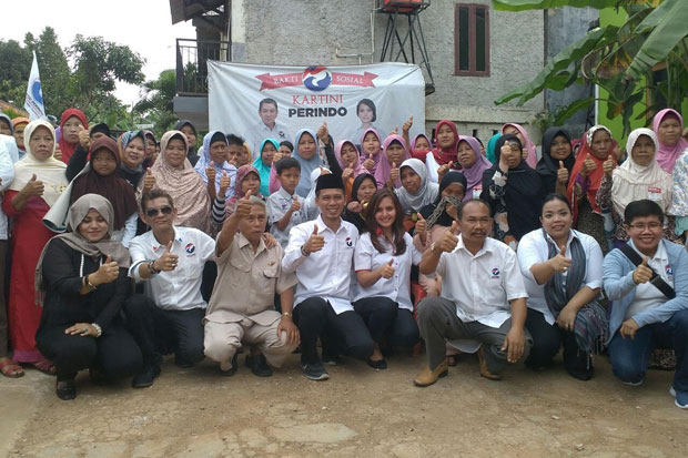 Kartini Perindo Kembali Bagikan 300 Paket Beras di Bogor