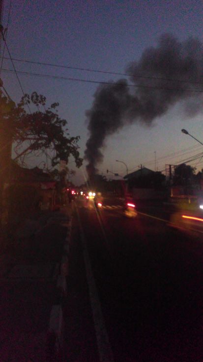 Rumah, Bengkel, Swalayan di Yogya Terbakar, Kerugian Rp1 Miliar