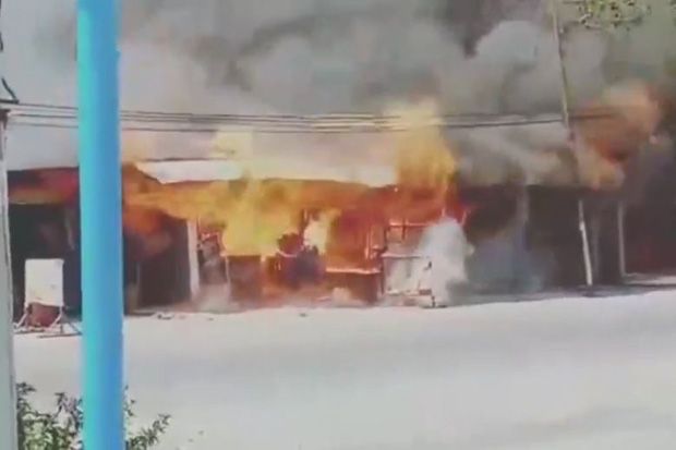 Kebakaran Hanguskan 6 Unit Rumah di Kota Medan