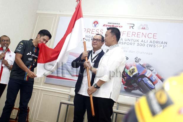 Ali Adrian dan Pemerintah Ikat Janji Tampil di MotoGP
