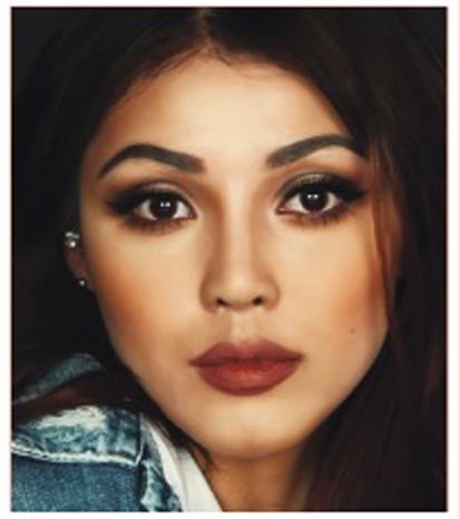 Wanita Korea Ini Latihan Berjam-jam Sebelum Syuting Makeup