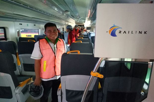 Baru Tiba di Jakarta, Begini Penampakan Rangkaian KA Bandara