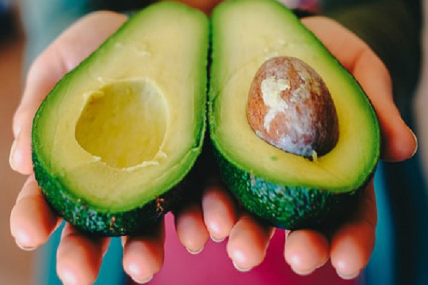 8 Buah Rendah Karbohidrat untuk Turunkan Berat Badan