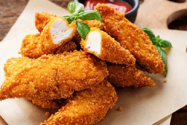 5 Makanan Ini Baiknya Tidak Diberikan pada Anak-anak
