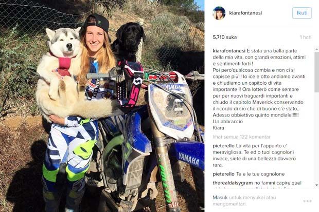 Kiara Fontanesi bersama dua anjingnya mengucapkan kata-kata perpisahan buat Maverick Vinales. (Foto-Instagram)