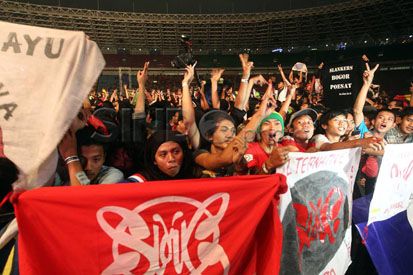 Kebiasaan Unik Menyambut Pergantian Tahun di Berbagai Negara
