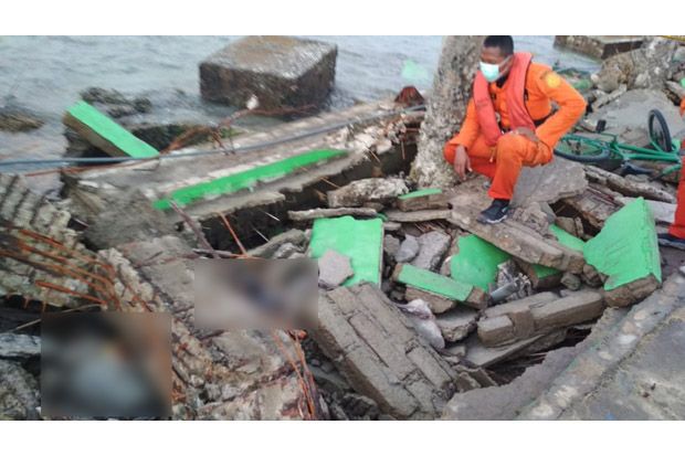 2 Korban Gempa 7,0 SR Ditemukan Tewas Terhimpit Bangunan di Gili Trawangan