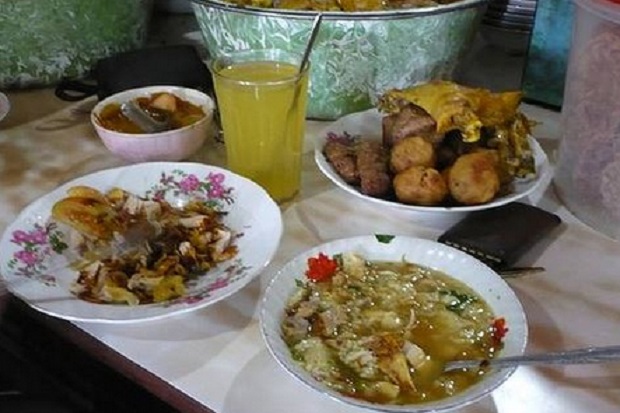 4 Pilihan Kuliner Tengah Malam Yogyakarta untuk Santap Sahur