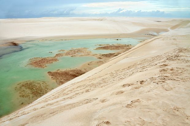 Unik, Laguna Cantik di Brazil Ini Hanya Muncul Setahun Sekali!