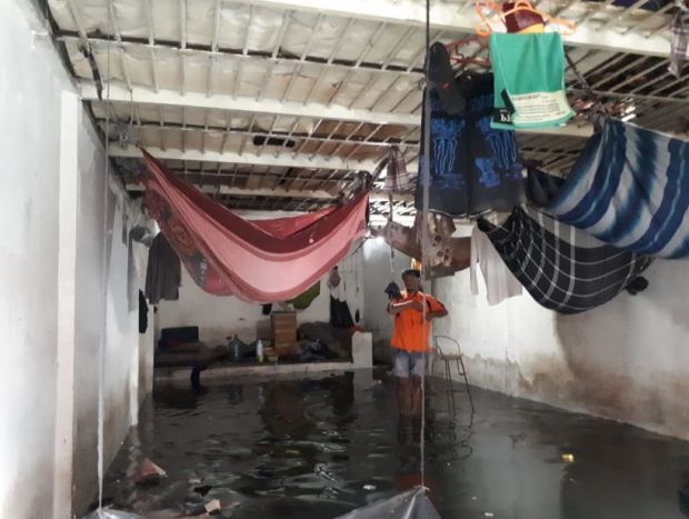 Banjir Rob Paksa Lapas Pekalongan Pindahkan 466 Napi