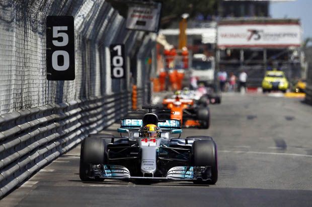 Lewis Hamilton (44) di akhir pekan lomba F1 GP Monako 2017 di sirkuit jalan raya Monte Carlo. (Foto-Mercedes AMG)